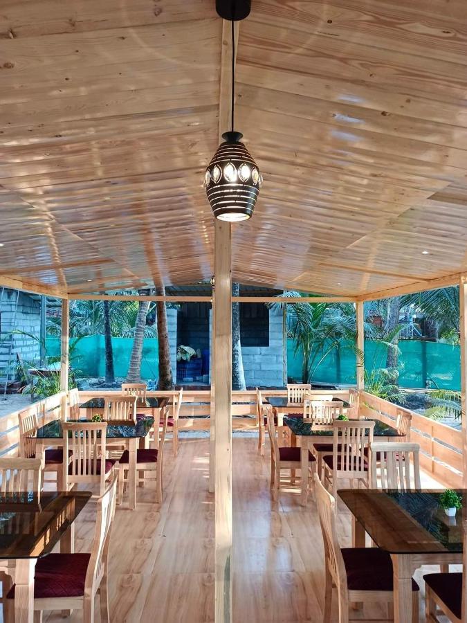Sunlight Beach Resort Bhogwe Exterior foto